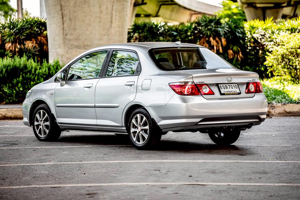 Honda City ZX 1.5 เกียร์ออโต้  ปี 2008 สีบรอนซ์ 9