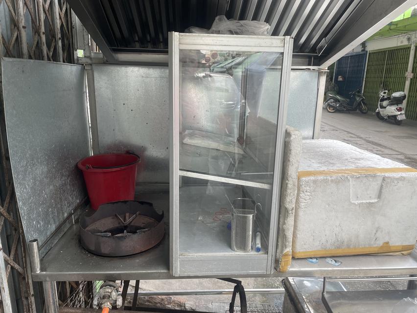 ปล่องดูดควันสแตนเลส 