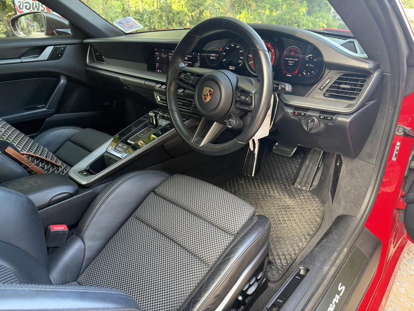 Porsche 911 Carrera S Carbon Package 2021 🚀 ⚡️ สภาพสะสม ป้ายแดงยังอาย! ใช้งานน้อยจัดๆ รูปที่ 9