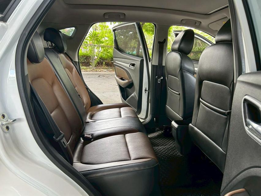🚗 2019 MG ZS 1.5 X Sunroof AT รูปที่ 16