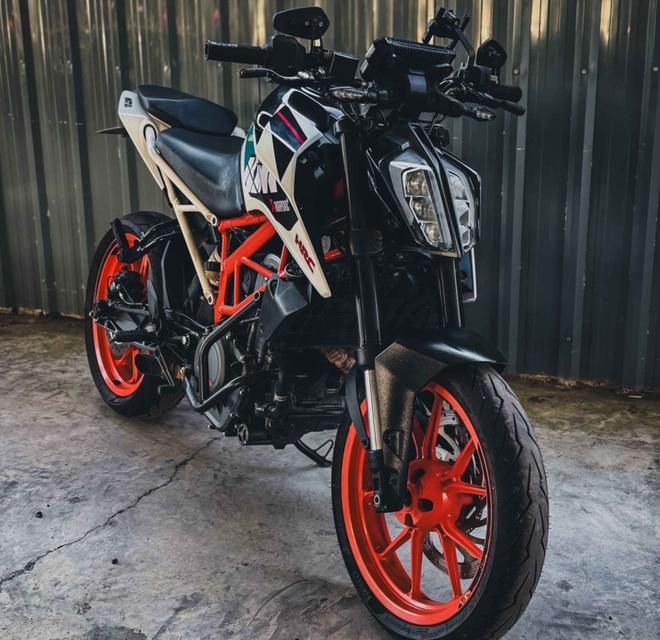 ขายรถมือ 2 สุดเท่ KTM Duke 390 2