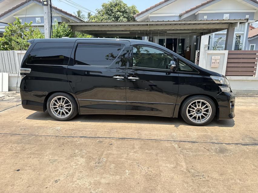 รถยนต์ Toyota Vellfire รูปที่ 4