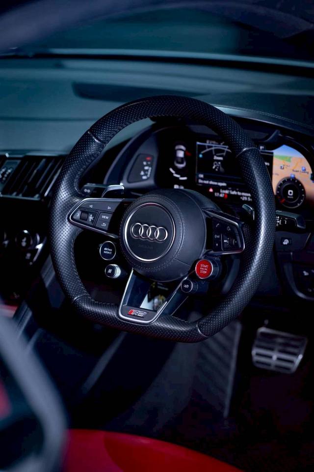Audi R8 Coupe V10 5.2 Quattro รูปย่อยที่ 3