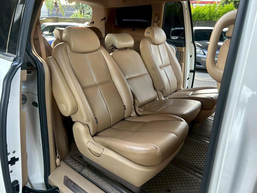 ขายด่วน! Kia Grand Carnival 2.2 LX AT ปี 2017 15