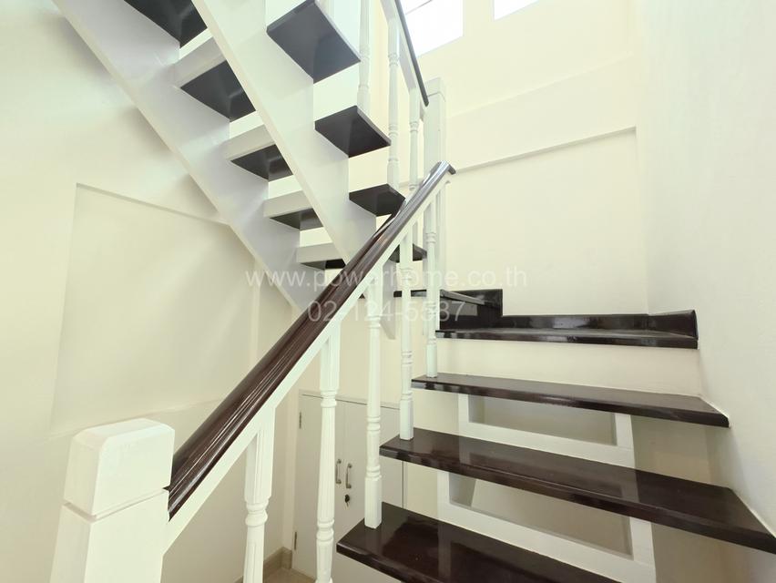 บ้านมัณฑนา ราชพฤกษ์ ใกล้เซ็นทรัลเวสต์วิลล์พระราม 5 ถนนราชพฤกษ์ ต.บางกร่าง อ.เมืองนนทบุรี จ.นนทบุรี 9