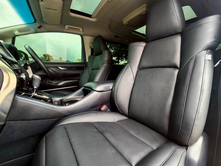 รหัสรถ PEAT522 🚐🚙TOYOTA VELLFIRE รถศูนย์ไทย TOP เบนซิน 9