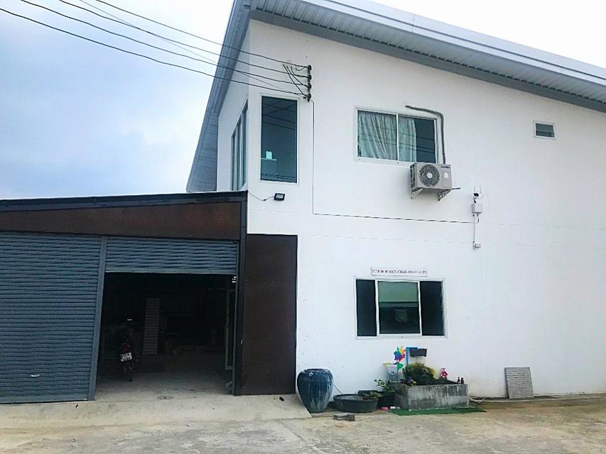 ขายโรงงาน โกดังพร้อมออฟฟิศ ขนาด 600 ตรม. สร้างเต็มพื้นที่ ขายพร้อมเครื่องจักร ลาดหลุมแก้ว ปทุมธานี 1