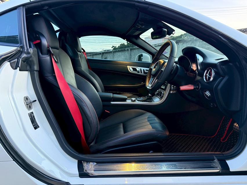 Benz SLK 200 BE ROADSTER ปี 2012 สีขาว 14