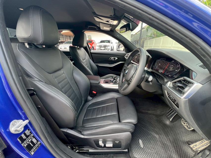 ปี 2020 BMW SERIES 3, 320d M SPORTเข้าศูนย์ทุกระยะ รถมือเดียวป้ายแดงออกศูนย์ BMW Thailand 9
