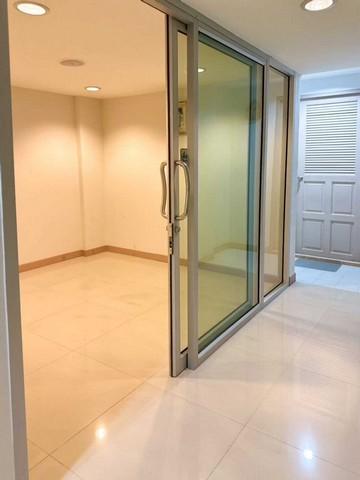 ให้เช่าอาคารสำนักงาน 2 ชั้น พื้นที่ 200 ตรม. ซ.สุขุมวิท 42 5
