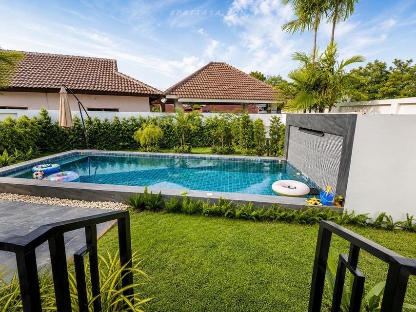 For Rent — Large Single House at Pattaya Land and House, Noen Phlap WanLarge house for rent at Pattaya Land and House, Noen Phlap Wan area. Spacious 2