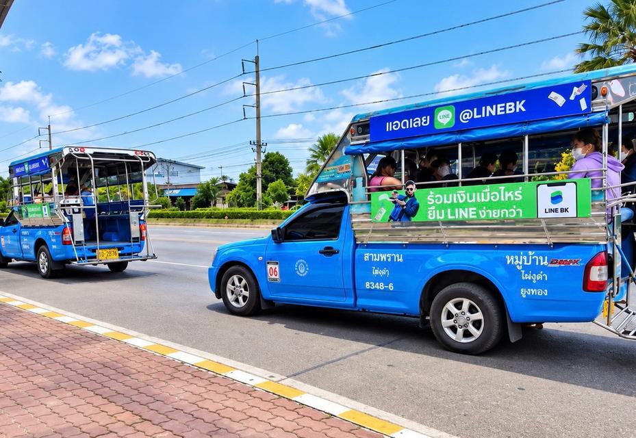 รับทำสื่อโฆษณารถสองแถว ป้ายโฆษณาติดรถสาธารณะ ออกแบบ ผลิต ติดตั้งทั่วประเทศ | Routemedia