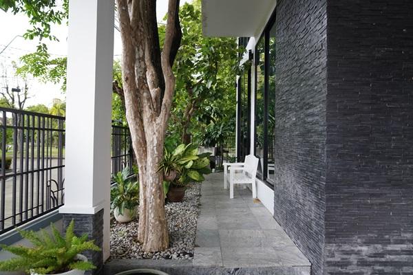 ขายบ้านเดี่ยว 2 ชั้น รวมเฟอร์นิเจอร์ หมู่บ้านราชพฤกษ์ วงแหวน-บางบอน 4 เงียบสงบ 5 ห้องนอน 4 ห้องนํ้า โทร 0865402132 16
