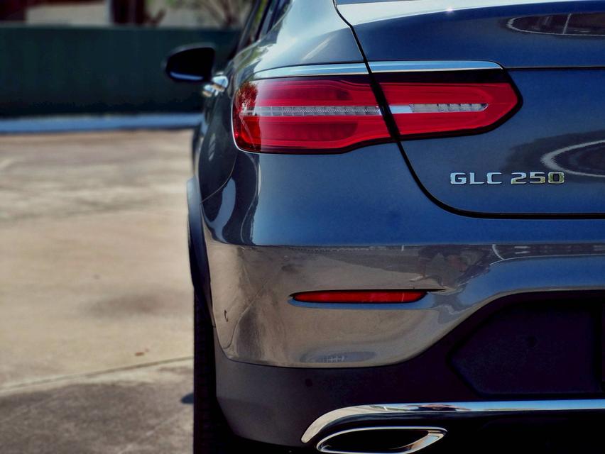Mercedes Benz GLC 250 AMG Coupe ปี 2019 ไมล์ 58,xxx km. รูปที่ 19