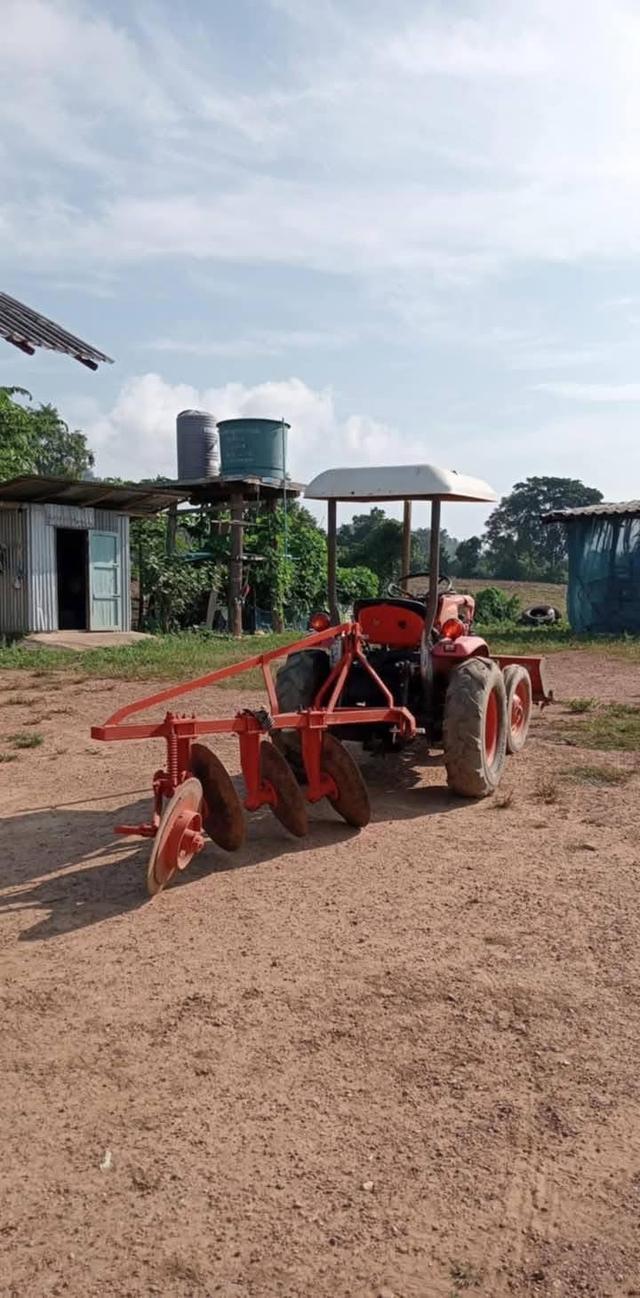 รถไถ Kubota KRT 140 PTO มือ 2 ใช้งานได้ปกติ 3