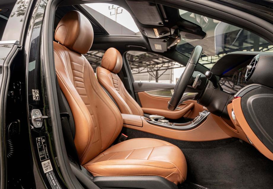Mercedes-Benz E350e AMG Plug-in Hybrid ปี 2018 📌รุ่นท็อปงานดีเข้าเพิ่มแล้วค่ะ! 𝐁𝐞𝐧𝐳 𝐄𝟑𝟓𝟎𝐞 สวยเป๊ะทุกมุม เต็ม10ไม่หักก👍🏼✨ 5