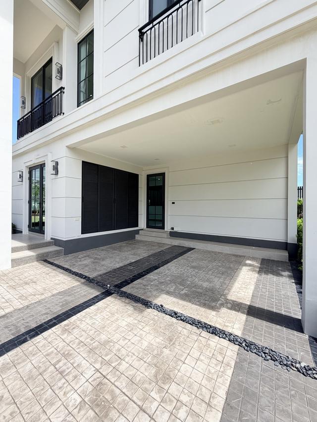 บ้านหรูสไตล์อังกฤษ ใจกลางเมืองฉะเชิงเทรา พร้อมคลับเฮาส์ขนาดใหญ่ เดินทางสะดวกใกล้สิ่งอำนวยความสะดวกครบครัน 11