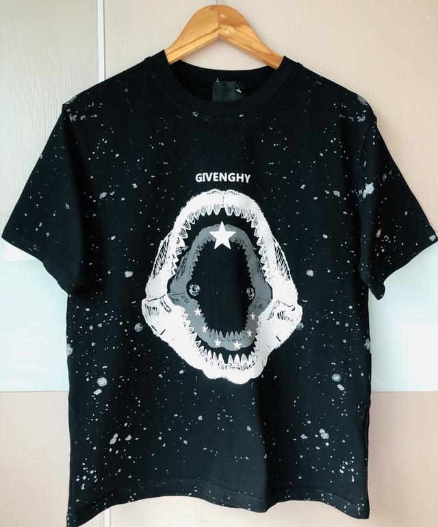 เสื้อยืด คอกลม🌟size L ✅ส่งฟรี