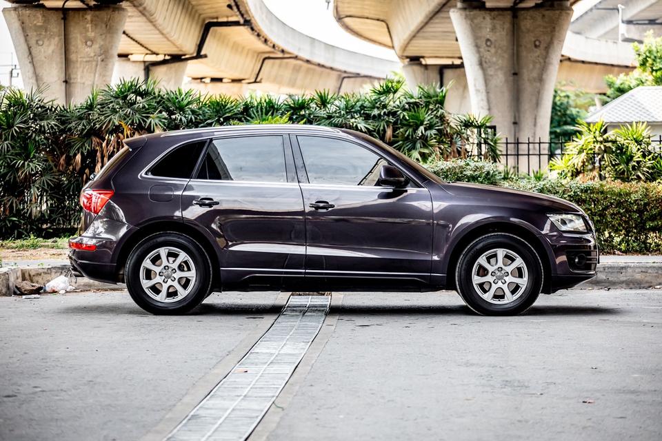 รหัส GT2031 AUDI Q5 2.0T FSI  Quattro Sunroof สีเทา ปี 2010  7