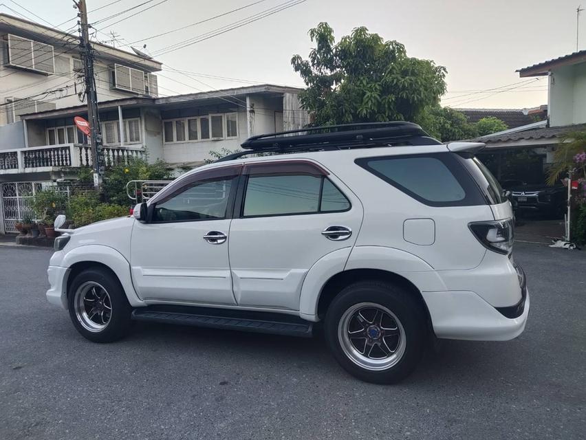 ขาย ปี 12 Toyota Fortuner 2.7 V รูปย่อยที่ 3