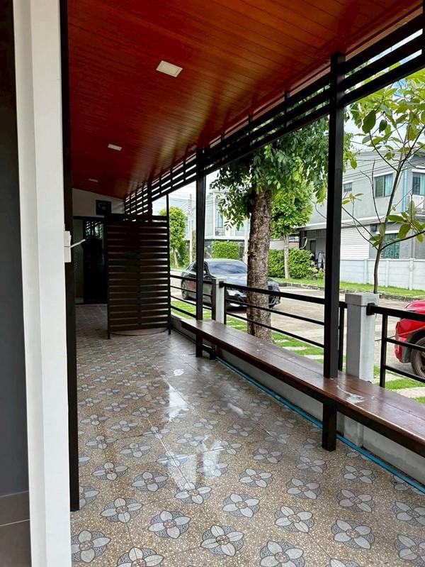 บ้านหัวมุม วิวสวน ให้เช่า โครงการ Pleno สุขสวัสดิ์-ประชาอุทิศ 60 เฟอร์นิเจอร์ครบ เข้าอยู่ได้ทันที โทร 085-144-0184 2