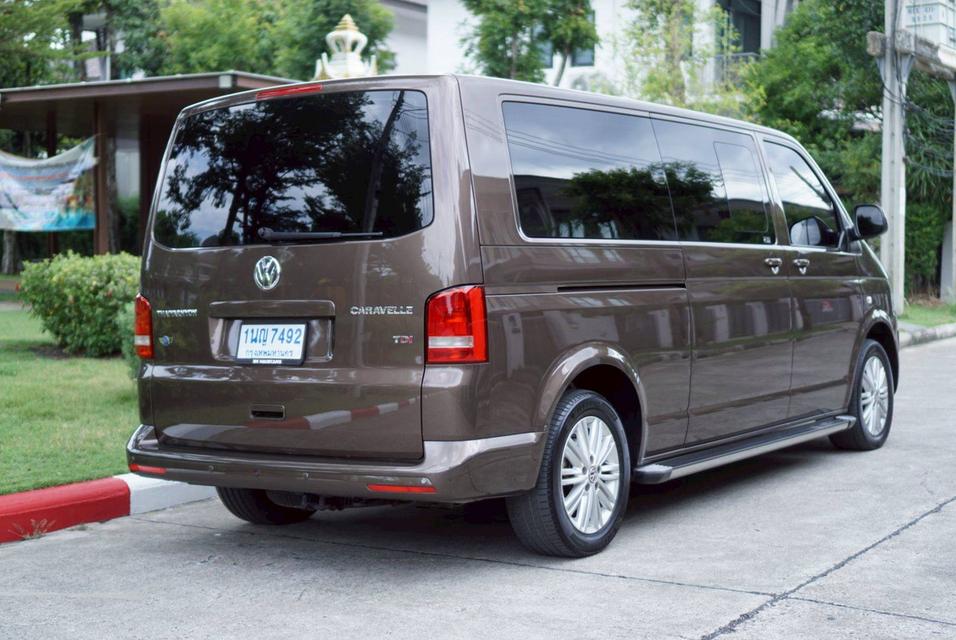 Volkswagen Caravelle T5 Minor Change 2015 สีน้ำตาล รถประวัติครบ รูปที่ 6