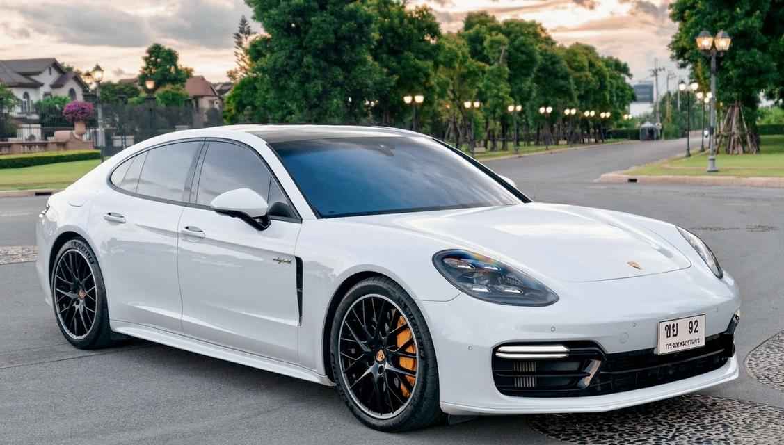 Porsche Panamera (AAS)