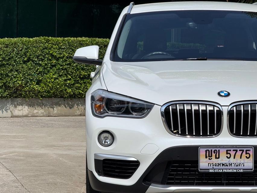 2018 BMW X1 F48  รถมือเดียวป้ายแดง รถวิ่งน้อยเพียง 70,000 กม  รถเข้าศูนย์ทุกระยะ รถไม่เคยมีอุบัติเหตุครับ รูปที่ 6