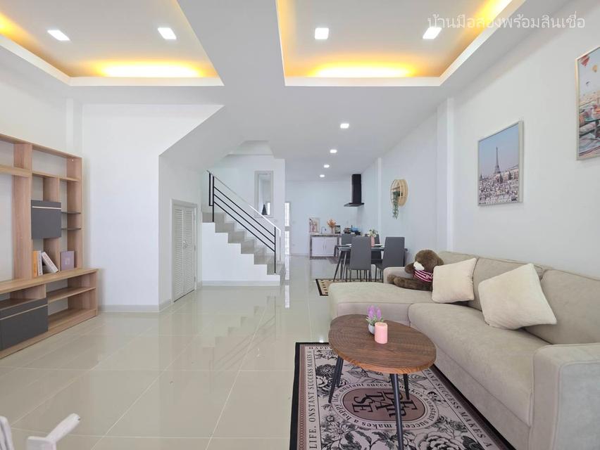 หมู่บ้านพาทาโกเนีย 5  ถนนเลียบคลองสอง บ้านสวย รีโนเวทใหม่ ทำเลดี 3