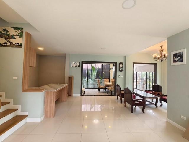 PB5289 ให้เช่าบ้านเดี่ยว หมู่บ้านมัณฑนา กรุงเทพกรีฑาซอย7 บรรยากาศเงียบสงบ มีความเป็นส่วนตัวมาก