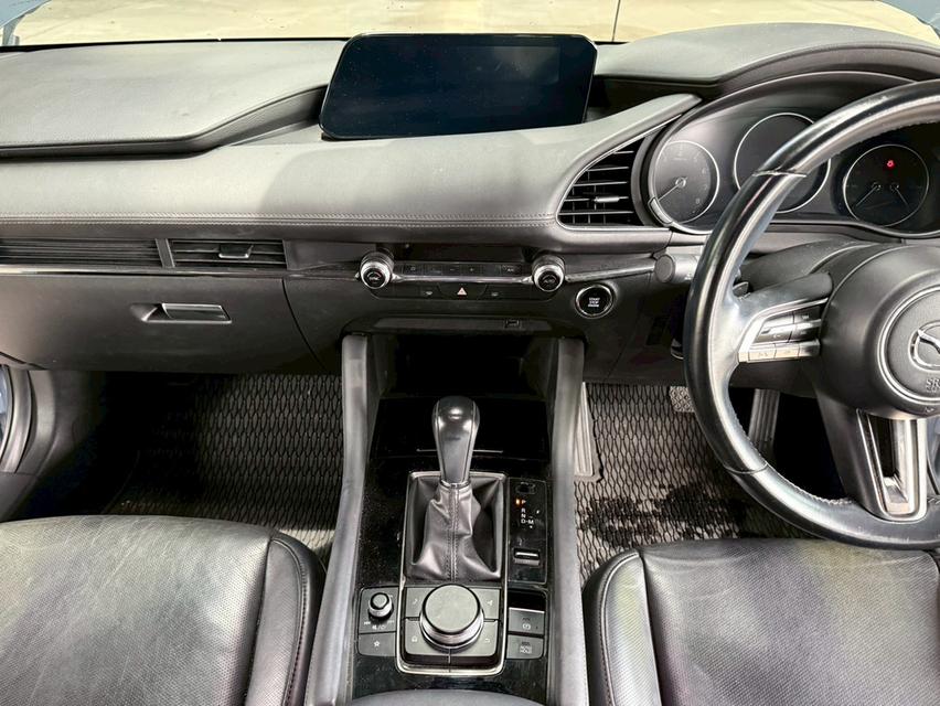 Mazda 3 2.0 SP Sports Hatchback AT ปี 2020 รถสวยมือเดียว ไมล์น้อย 12