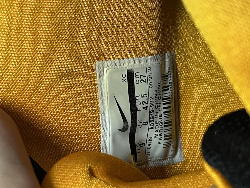 Nike kyrie 5 "taco". 5