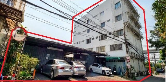 MRT ศรีนุช 1.1 กม. โรบินสัน ศรีนครินทร์ 700ม. ให้เช่าอาคารสำนักงาน 4 ชั้น 5 คูหา 198 ตร.วา.1,850 ตร.ม. 11นอน 7น้ำ 1