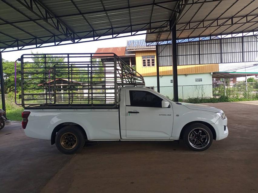 	D-Max All New Blue Power Spark 3.0 Ddi S (MY22) 4