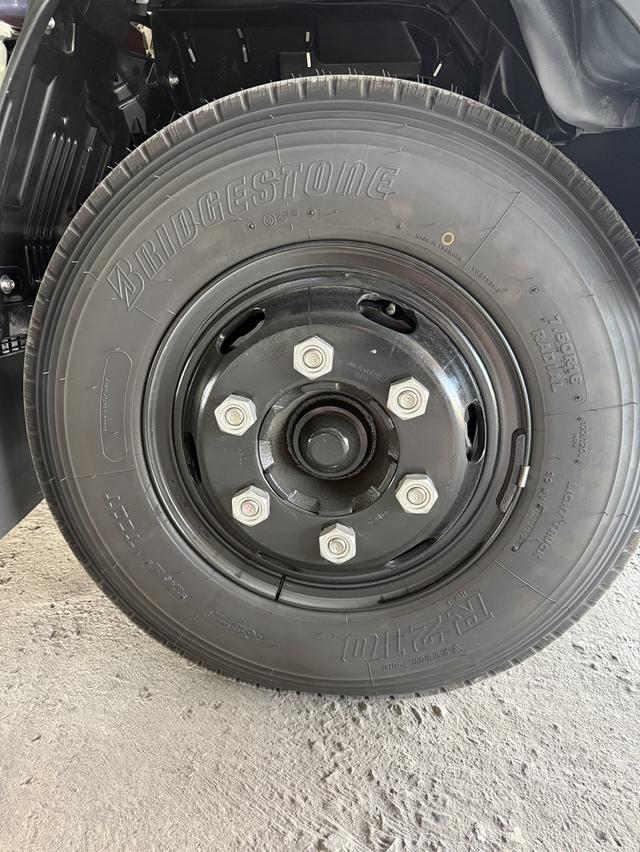 ขายยางป้ายแดง 7.50R16 บริดสโตน พร้อมกะทะ