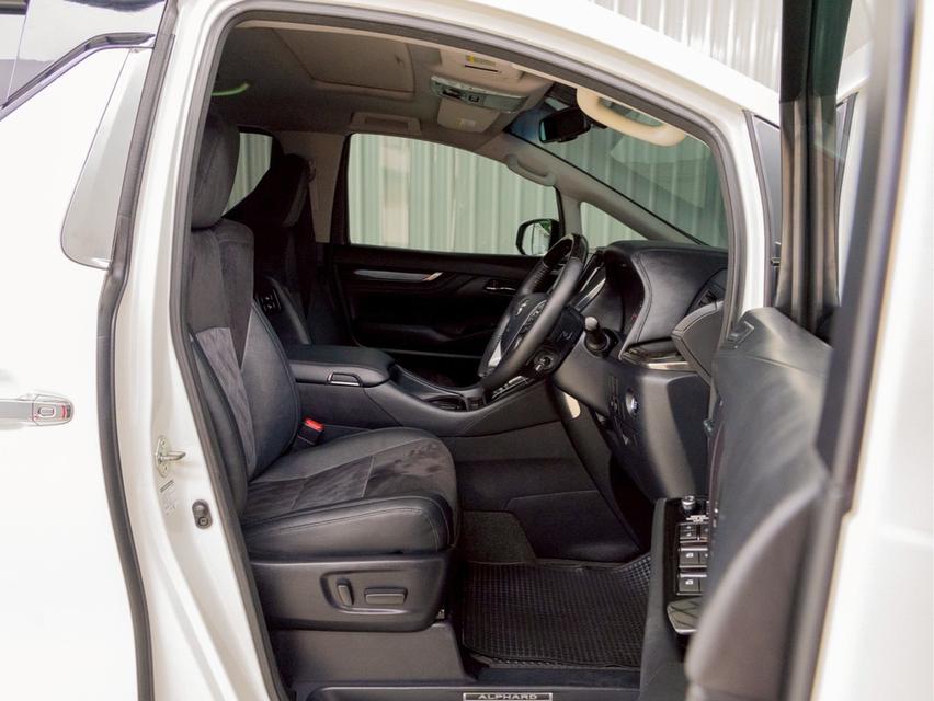 Toyota Alphard 2.5 SC Package ปี 2015 เลขไมล์ 314,xxx km. 9