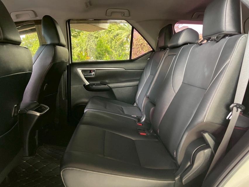 รหัสรถ WMT53 Fortuner 2.4V 4WD MNC ปี 2021  11