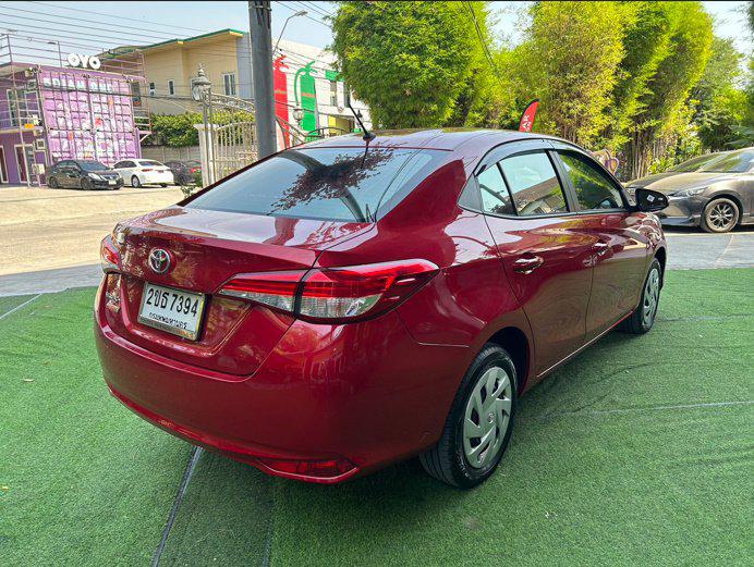 รูป TOYOTA YARIS ATIV 1.2 ENTRY SEDAN AT ปี 2022 5