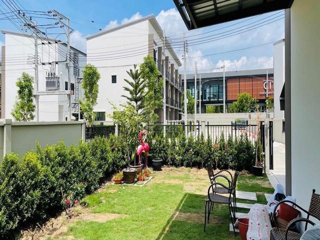 ขายทาวน์โฮม 3 ชั้น 141 ตรม. บ้านกลางเมือง ศรีนครินทร์-อ่อนนุช ซ.อ่อนนุช 70 ทับ 1 ใกล้ซีคอนสแควร์