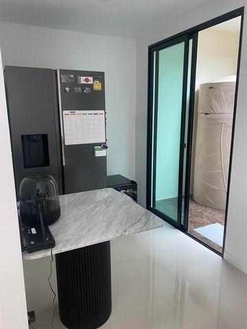 MTR115 พร้อมเข้าอยู่! ปล่อยเช่าทาวน์โฮม พาทิโอ กัลปพฤกษ์-สาทร 3 ห้องนอน แอร์ 3 ตัว ตู้เย็น เครื่องซักผ้าครบ ใกล้ รร.เลิศหล้า, The Mall บางแค 3