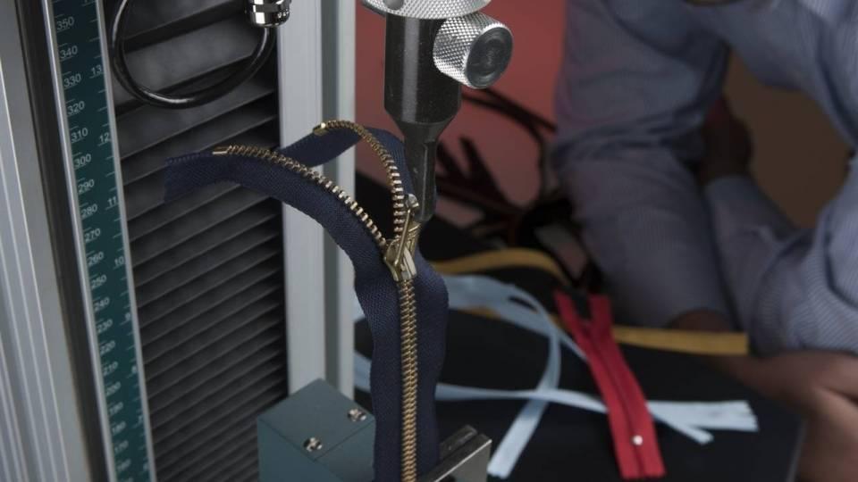 เครื่องทดสอบแรงดึง แรงกดวัสดุ, เครื่องทดสอบ Tensile (Tensile tester) 10ST รูปที่ 14