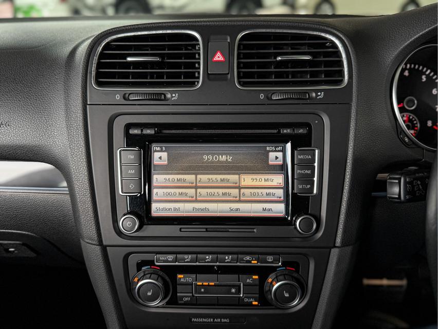 2010 VOLKSWAGEN GOLF, 2.0 GTI  7