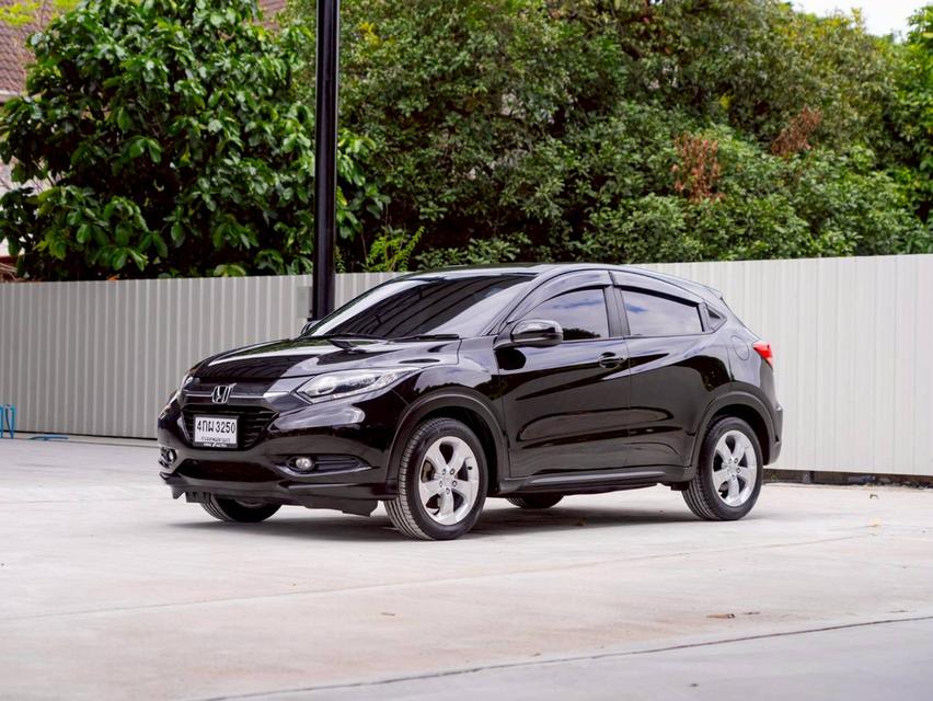 Honda HR-V 1.8E ปี 2015