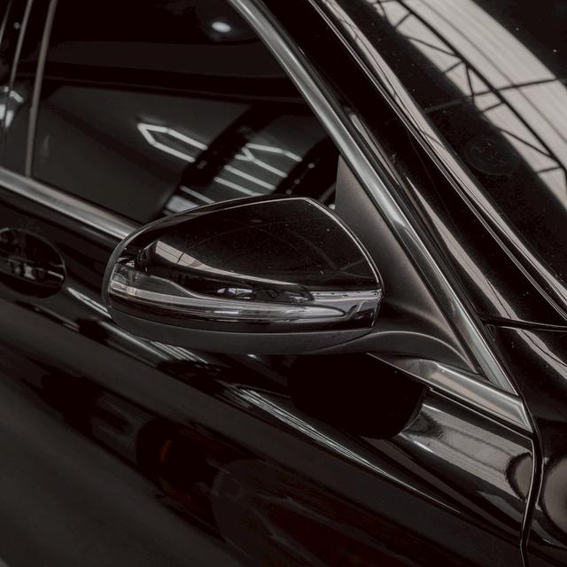 รหัสรถ 67GG3636 BENZ C350e AVANTGARDE ปี 2018