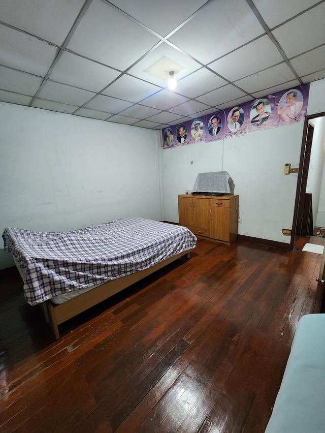 ขายบ้านทาวน์เฮาส์ 2ชั้น หมู่บ้านยูงทองธานี ซอยวัดกู้ 8