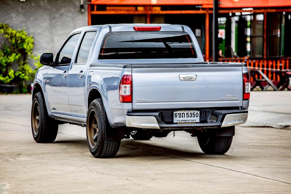 Isuzu D-Max Hi-Lander Cab4 3.0 Di Turbo เกียร์ออโต้ ปี 2003 สีเทา สวยสภาพดี 9