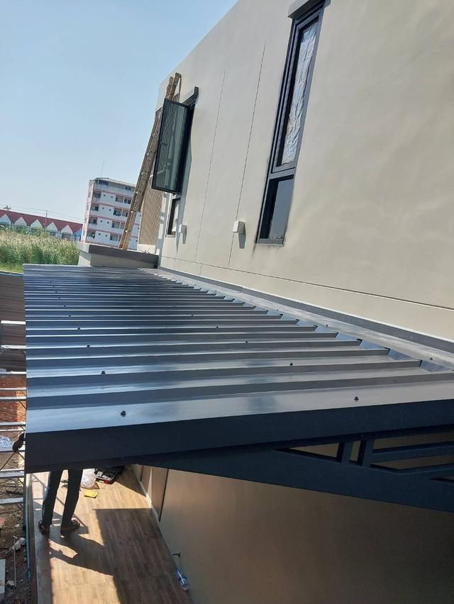 ต่อเติมโครงหลังคาบ้าน แบบโมเดิร์น รูปที่ 8