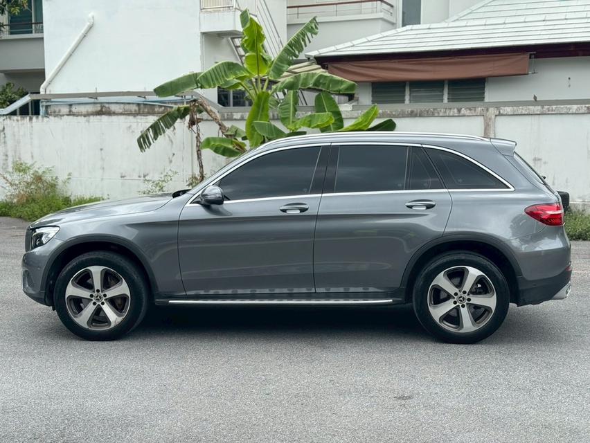 Mercedes Benz GLC250d ปี 2018   8