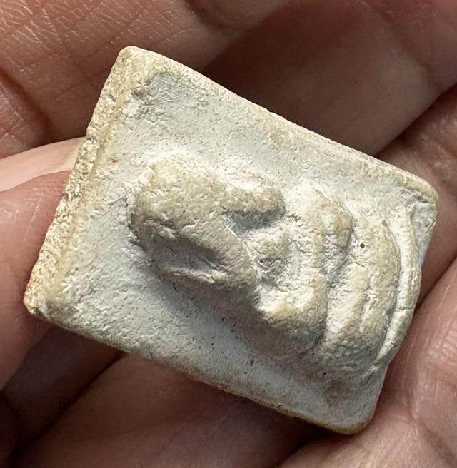 พระปิดตา ล.ป.ภู เนื้อผง รูปที่ 5