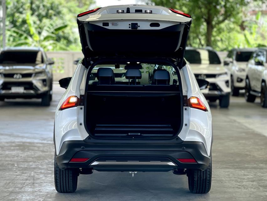 2024 Toyota Yaris Cross 1.5 HEV Premium Luxury สีขาว ไมล์ 7655 กม. 7